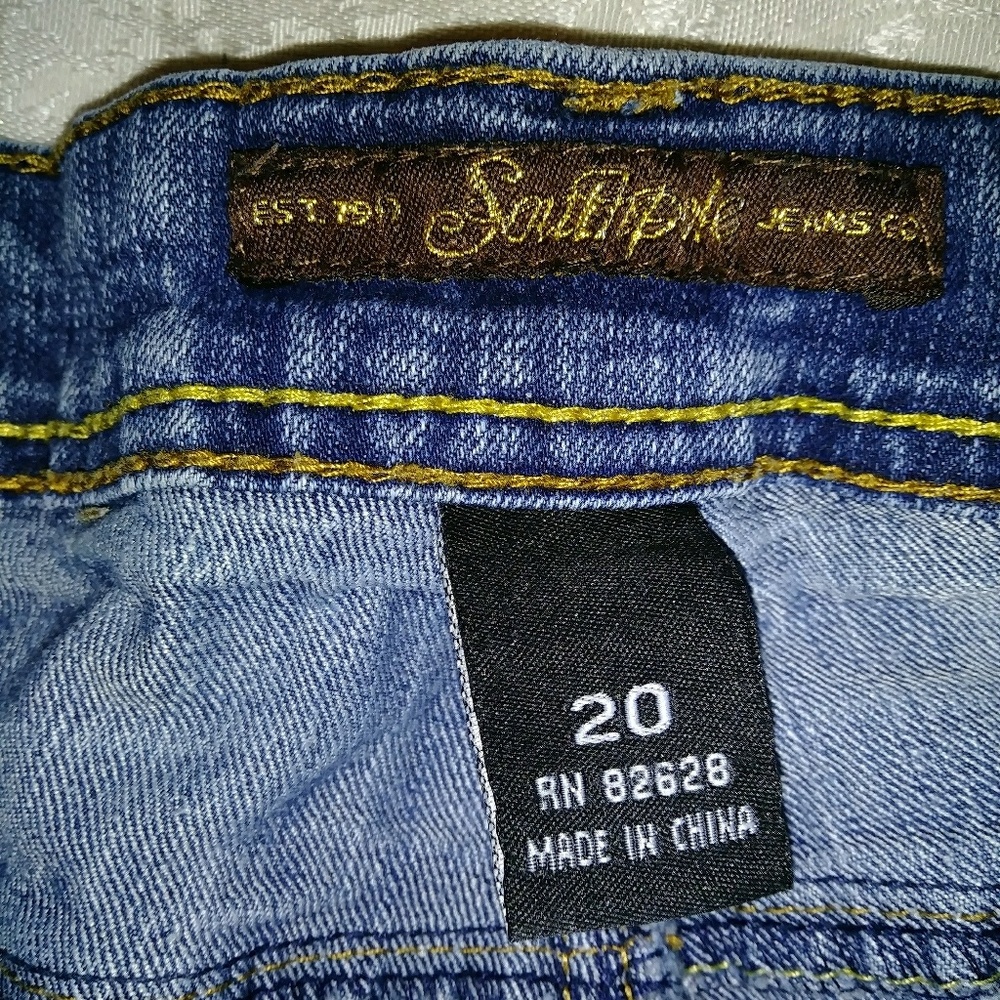 South Pole Jean's size 20